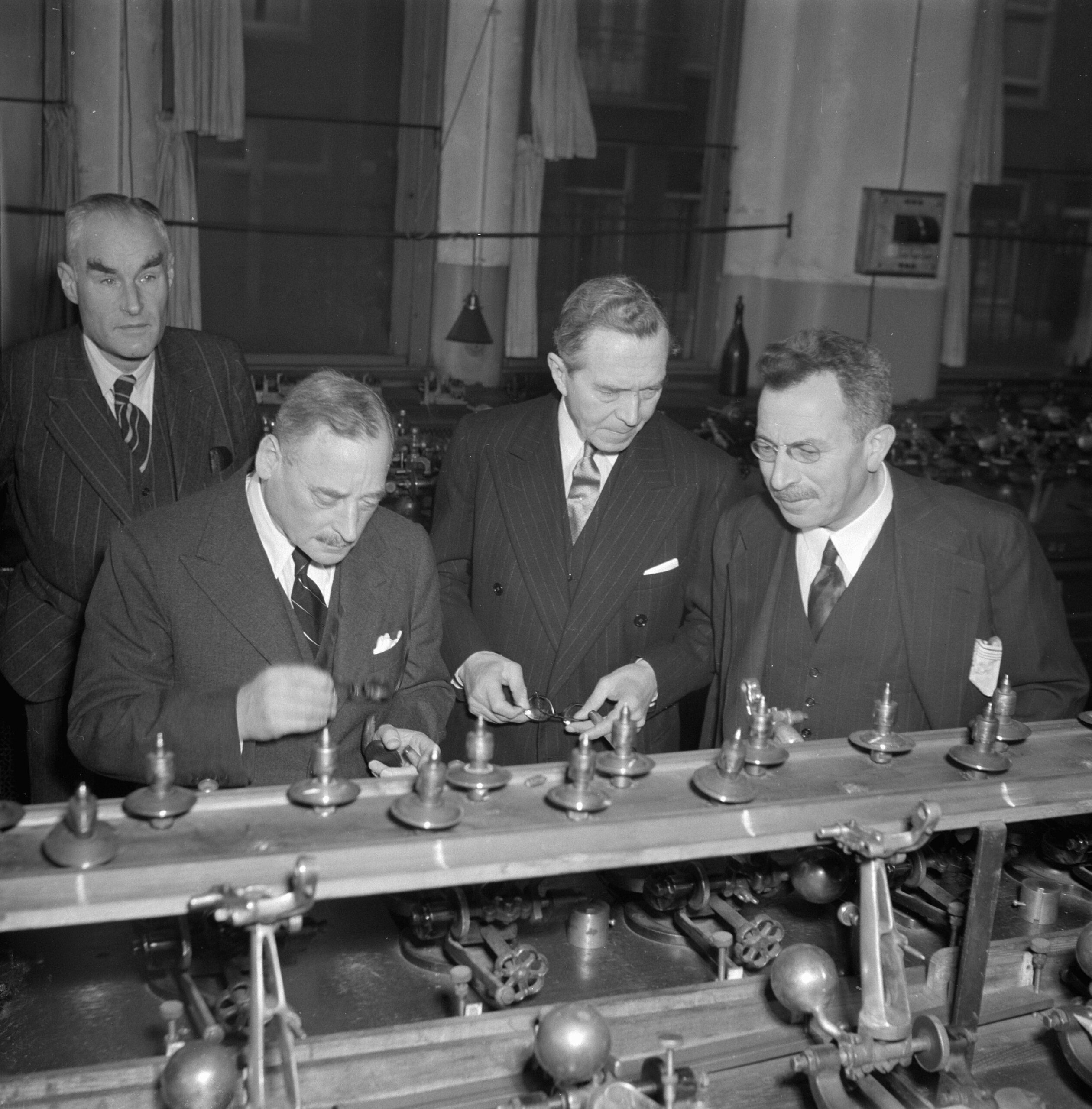 Sir_Ernest_Oppenheimer,_Bestanddeelnr_901-1810